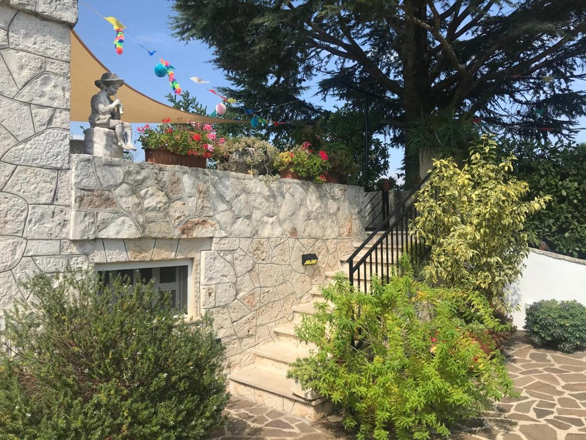 Il Trullo Di Nonno Angelo San Marco Hotel Locorotondo Bagian luar foto