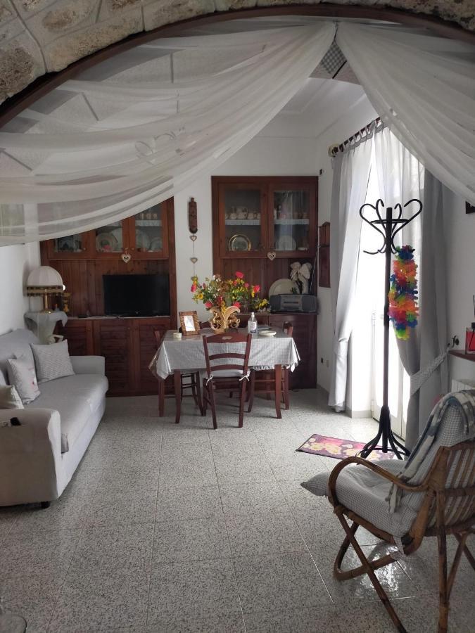 Il Trullo Di Nonno Angelo San Marco Hotel Locorotondo Bagian luar foto